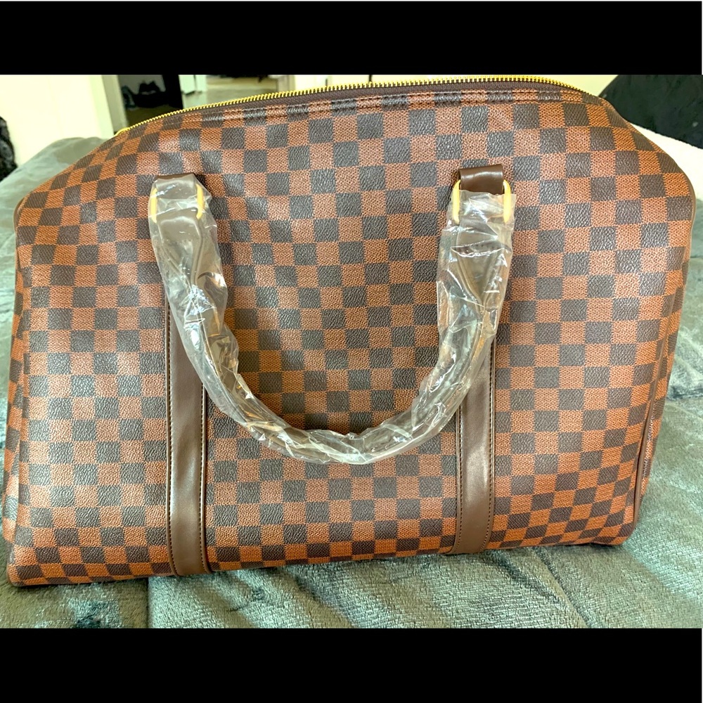 BRAND NEW Weekender/Overnight Bag